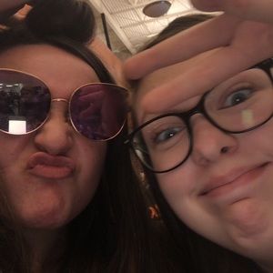 Meet your Posher, Tiana